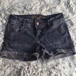 DeLia’s “Taylor” short size 1/2